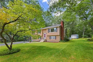 685 Twin Brook Ln, Coventry, RI 02816 - Photo 3