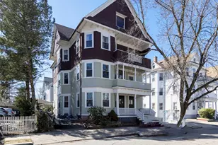 18 Meader St, Providence, RI 02909 - Photo 3