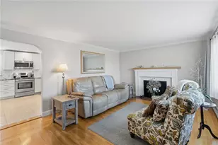 200 Rowe Ave, Pawtucket, RI 02861 - Photo 7