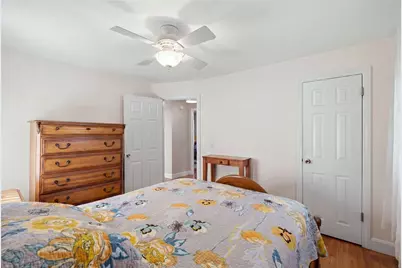 200 Rowe Avenue, Pawtucket, RI 02861 - Photo 11