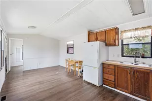 6101 Post Rd, North Kingstown, RI 02852 - Photo 7