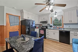 283 Front St, Woonsocket, RI 02895 - Photo 7