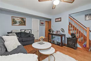 283 Front St, Woonsocket, RI 02895 - Photo 5