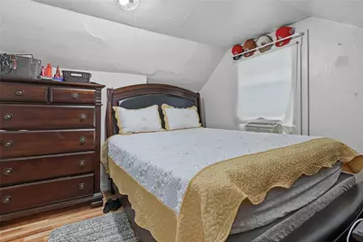 283 Front Street, Woonsocket, RI 02895 - Photo 17