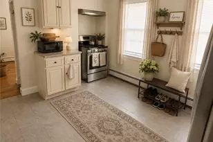 15 Monticello St, Providence, RI 02904 - Photo 1