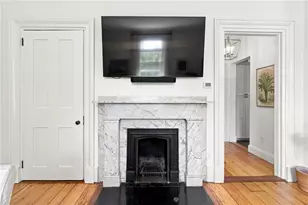 12 Mt Vernon St, Newport, RI 02840 - Photo 9