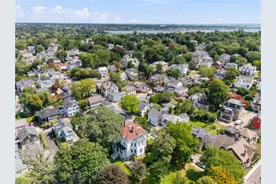 12 Mount Vernon Street #4, Newport, RI 02840 - Photo 49
