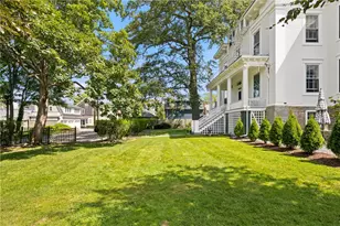 12 Mt Vernon St, Newport, RI 02840 - Photo 41