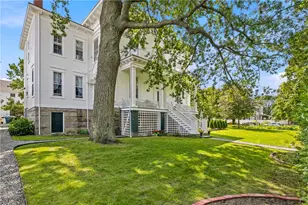 12 Mt Vernon St, Newport, RI 02840 - Photo 39