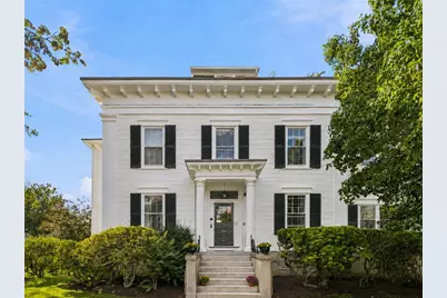 12 Mount Vernon Street #4, Newport, RI 02840 - Photo 3
