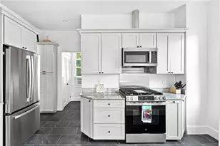 12 Mt Vernon St, Newport, RI 02840 - Photo 19