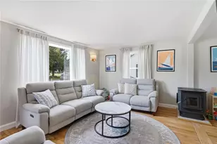 25 King Rd, Middletown, RI 02842 - Photo 15