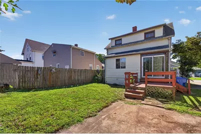 138 Chaplin Street, Pawtucket, RI 02861 - Photo 27