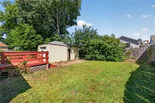 138 Chaplin St, Pawtucket, RI 02861 - Photo 29