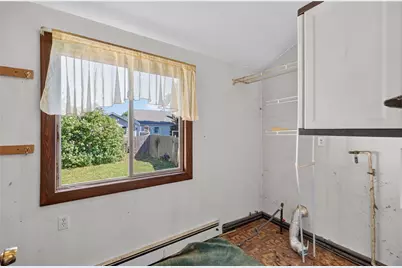 138 Chaplin Street, Pawtucket, RI 02861 - Photo 9