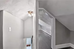 31 Elton Ave, Warwick, RI 02889 - Photo 23