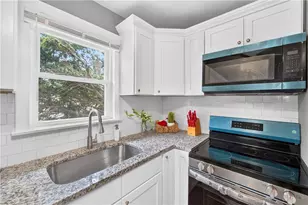 31 Elton Ave, Warwick, RI 02889 - Photo 13