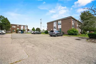 50 Carnation St, Pawtucket, RI 02860 - Photo 5