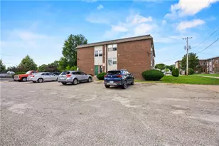 50 Carnation St, Pawtucket, RI 02860 - Photo 3