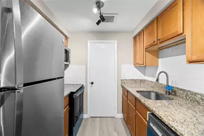50 Carnation Street #6, Pawtucket, RI 02860 - Photo 11