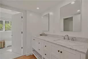 157 Harrison Ave, Newport, RI 02840 - Photo 23