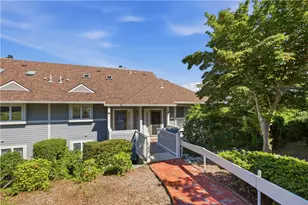 157 Harrison Ave, Newport, RI 02840 - Photo 1