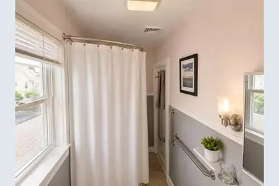 293 Sutton Avenue, East Providence, RI 02914 - Photo 15
