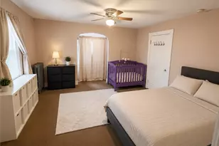 293 Sutton Ave, East Providence, RI 02914 - Photo 9