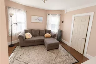 293 Sutton Ave, East Providence, RI 02914 - Photo 5