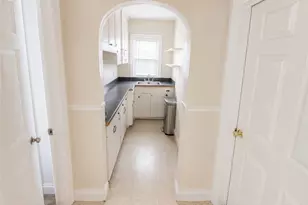 293 Sutton Ave, East Providence, RI 02914 - Photo 7