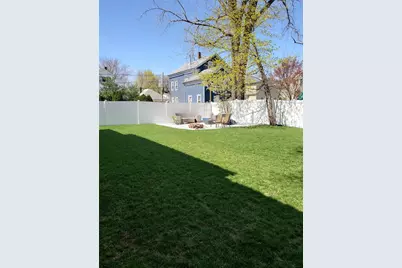 165 Briggs Street, Providence, RI 02905 - Photo 15