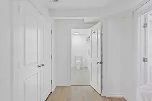 426 Spring St, Newport, RI 02840 - Photo 19