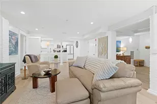 426 Spring St, Newport, RI 02840 - Photo 9