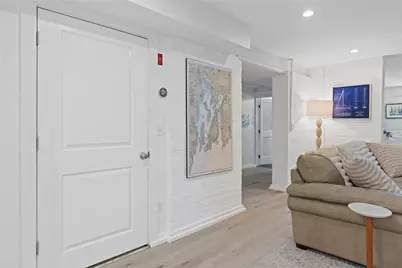 426 Spring Street #B101, Newport, RI 02840 - Photo 25