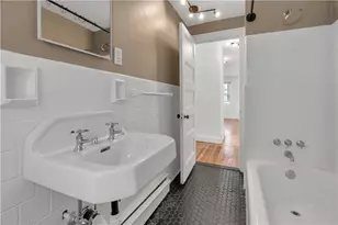 511 Angell St, Providence, RI 02906 - Photo 19