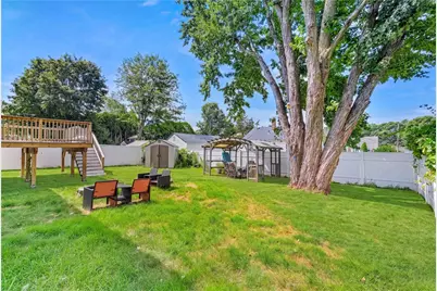 538 Bound Road, Woonsocket, RI 02895 - Photo 35