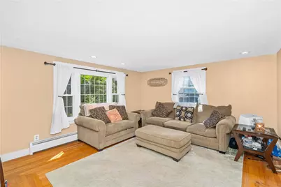 538 Bound Road, Woonsocket, RI 02895 - Photo 3