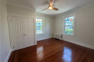7 Caswell St, Newport, RI 02840 - Photo 13