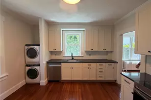 7 Caswell St, Newport, RI 02840 - Photo 7