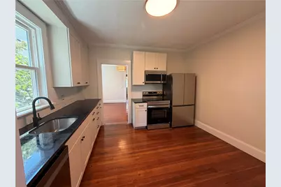 7 Caswell Street #2, Newport, RI 02840 - Photo 5