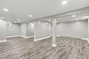 53 Pell Ave, Warwick, RI 02888 - Photo 15