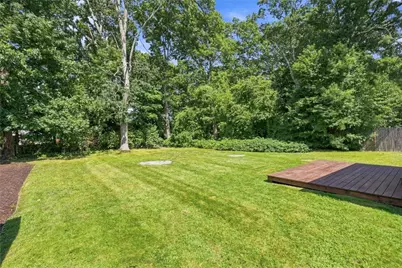 53 Pell Avenue, Warwick, RI 02888 - Photo 19