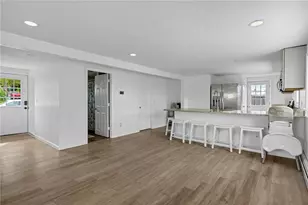 4 Notre Dame St, Coventry, RI 02816 - Photo 3