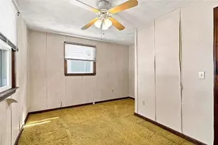 102 Community Rd, Warwick, RI 02889 - Photo 15
