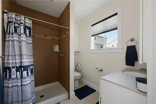 40 Walnut St, Tiverton, RI 02878 - Photo 39