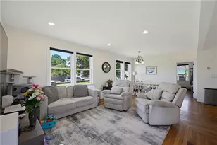40 Walnut St, Tiverton, RI 02878 - Photo 19
