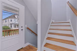 86 Lynch St, Providence, RI 02908 - Photo 17