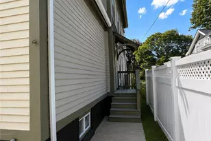 474 Main St, Woonsocket, RI 02895 - Photo 11