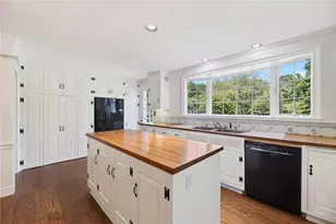 250 Rumstick Rd, Barrington, RI 02806 - Photo 17