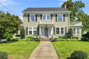 7 Elton Rd, Barrington, RI 02806 - Photo 1